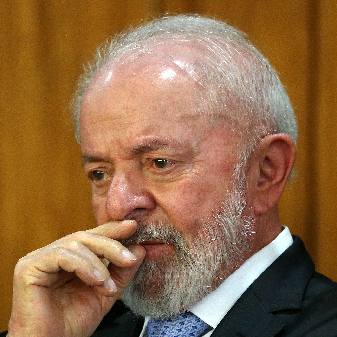 Após eleições no Congresso, Lula retoma conversas sobre reforma ministerial