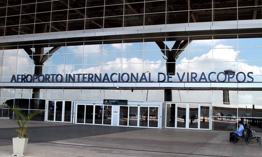 Aeroporto de Viracopos é reaberto após passar a madrugada fechado; cerca de 20 voos são afetados