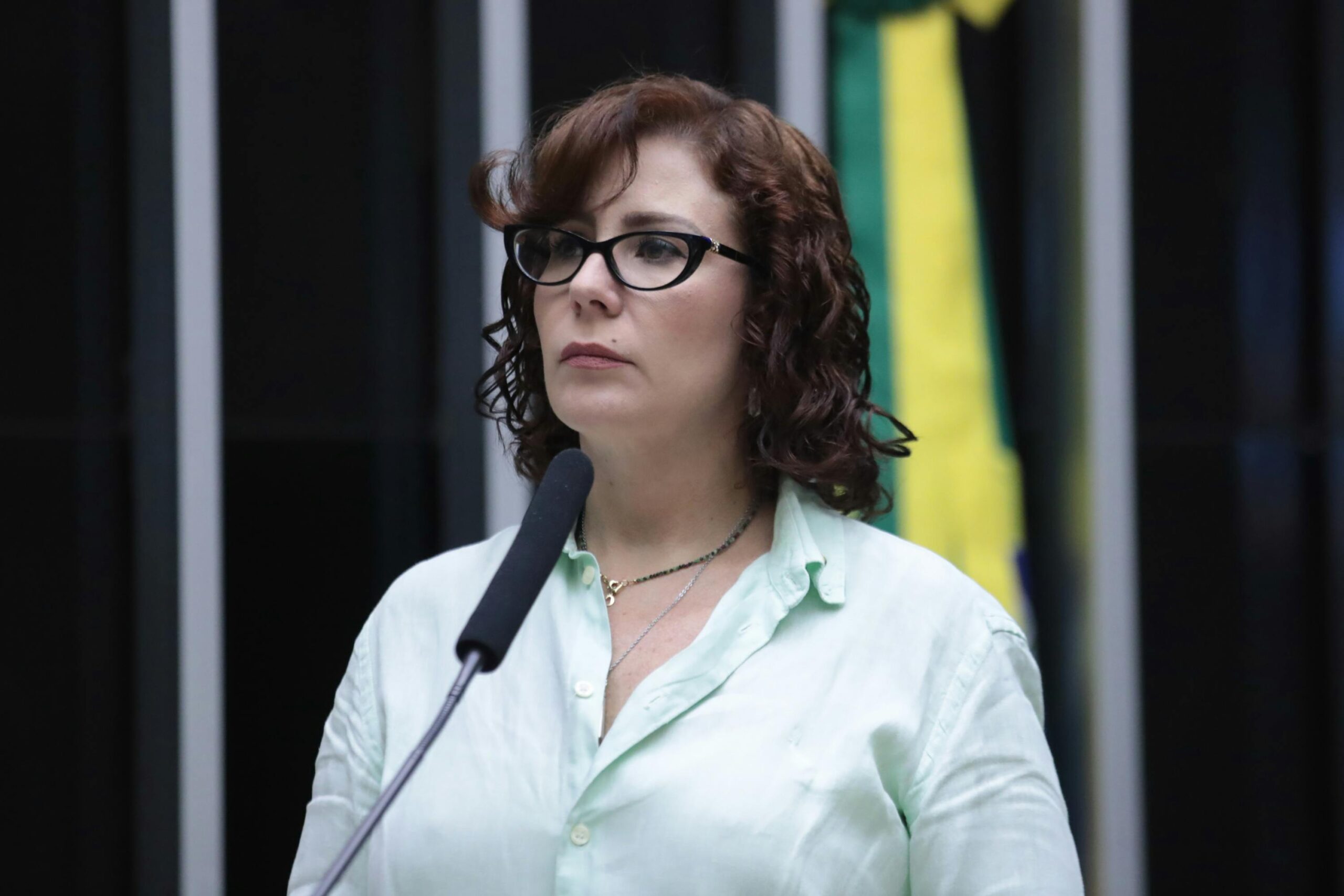 Defesa de Zambelli afirma que irá recorrer contra decisão que manteve ela em presídio na Itália