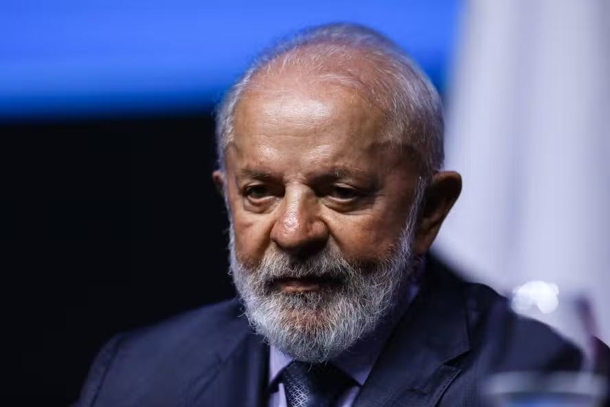 Governo adia mais uma vez anúncio do pacote de ajuda às empresas afetadas pelo tarifaço