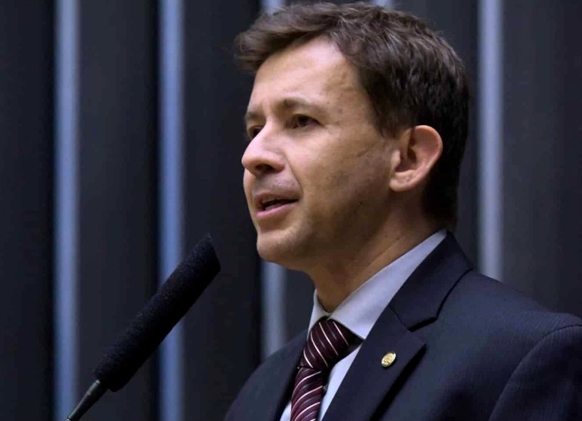 Estreante em eleição majoritária, Velloso aparece competitivo em pesquisa para o Senado no Acre 