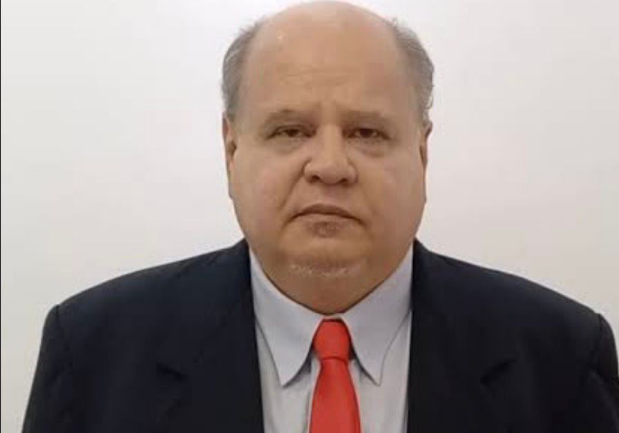 Afinal, quem é realmente o doutor Antônio Carlos Antolini Junior? 