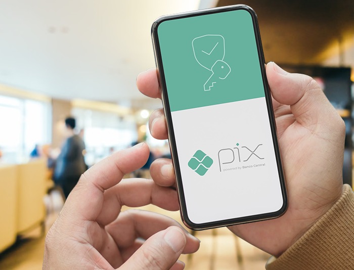 Recorde histórico: Pix bate marca de 297,4 milhões de transações em único dia e movimenta R$ 166,2 bilhões